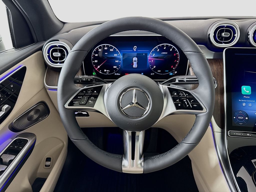 New 2026 MANUFAKTUR Moonlight White Metallic Mercedes-Benz GLC 300 image 11