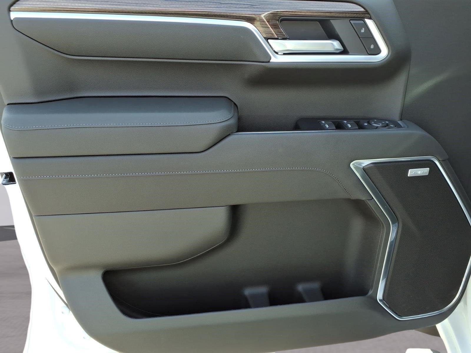 2026 Chevrolet Silverado 1500 RST - Photo 13