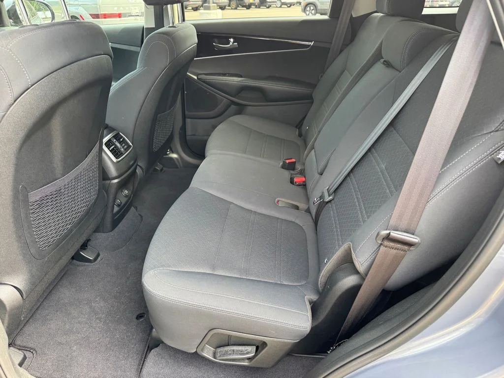 Used 2019 Silver Kia LX image 13