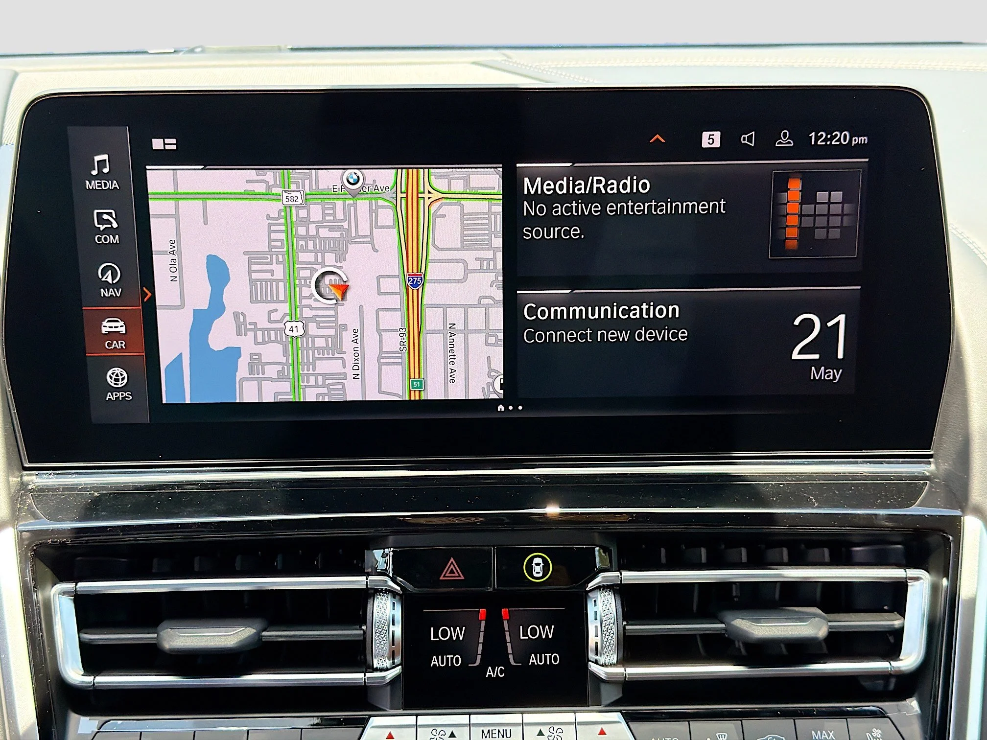 New 2026 Tanzanite Blue II Metallic BMW 840i image 31