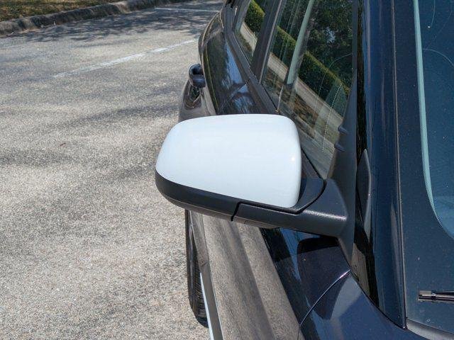 New 2026 Denim w/White Roof Hyundai SEL w/Two-Tone Roof image 34