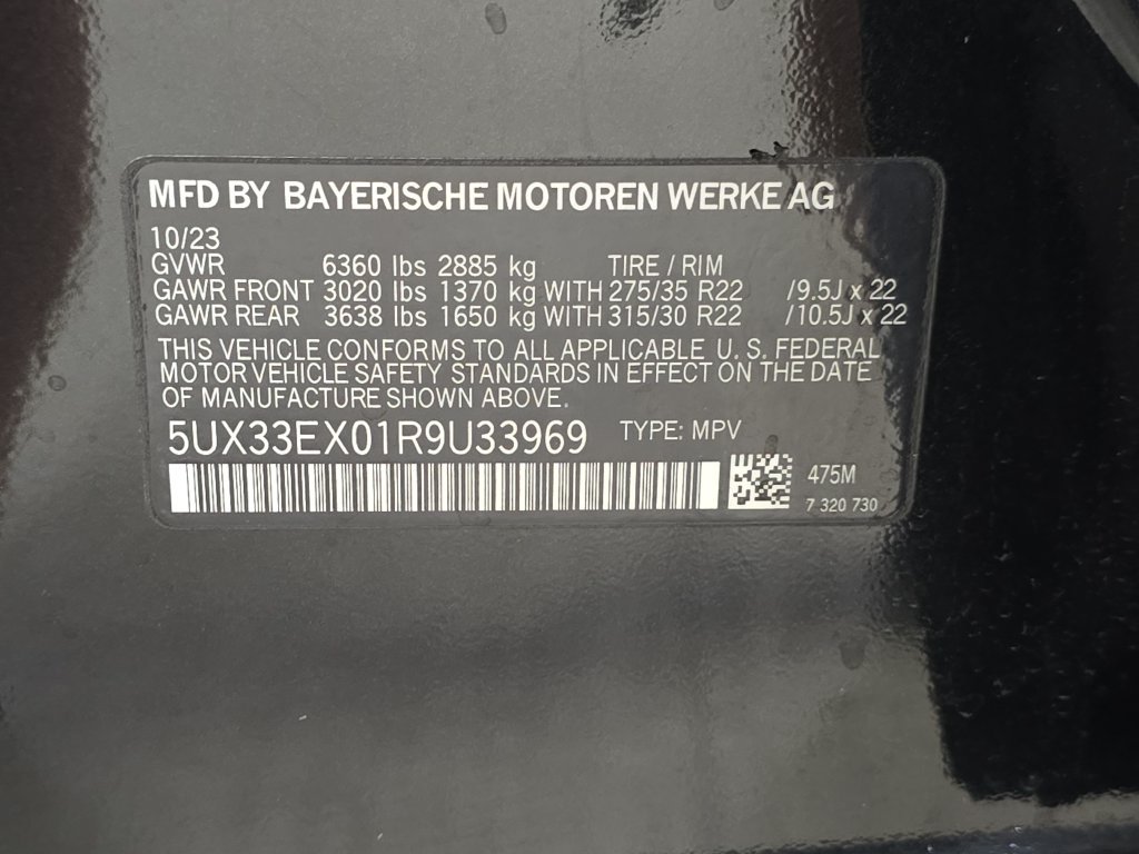 Certified Used 2024 Black Sapphire Metallic BMW xDrive40i image 34