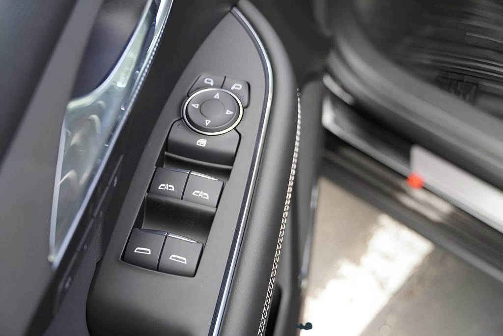 2026 Buick Envision Sport Touring - Photo 21