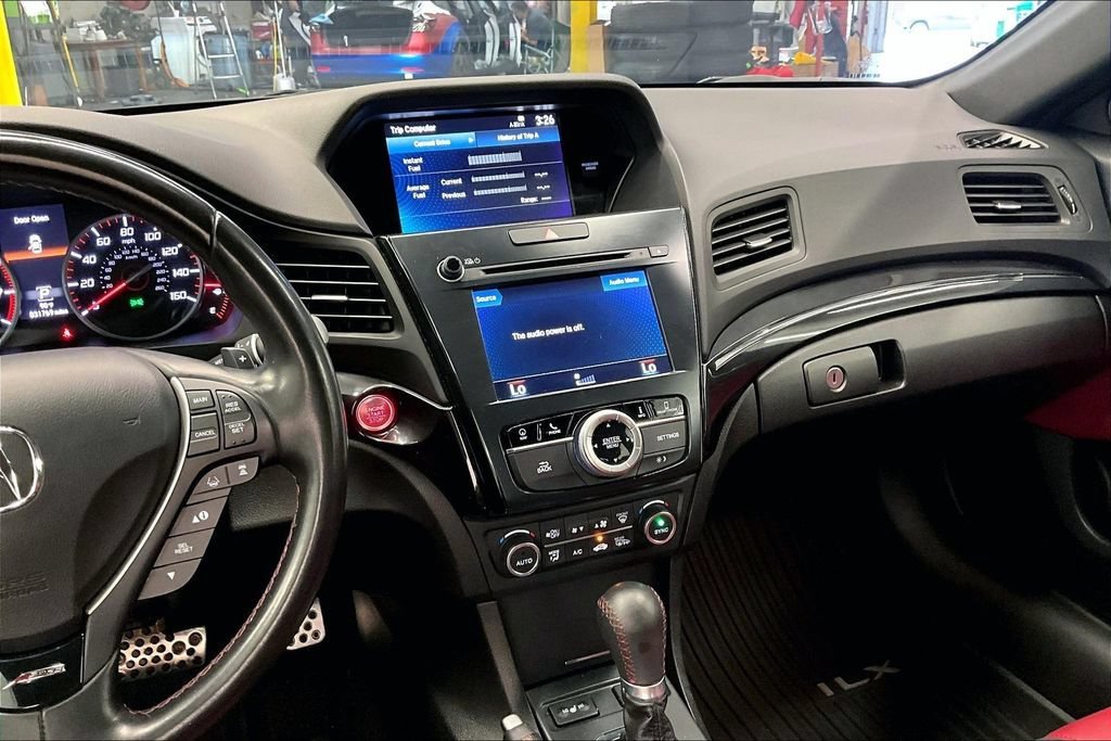 Used 2021  Acura w/Premium/A-SPEC Package image 5