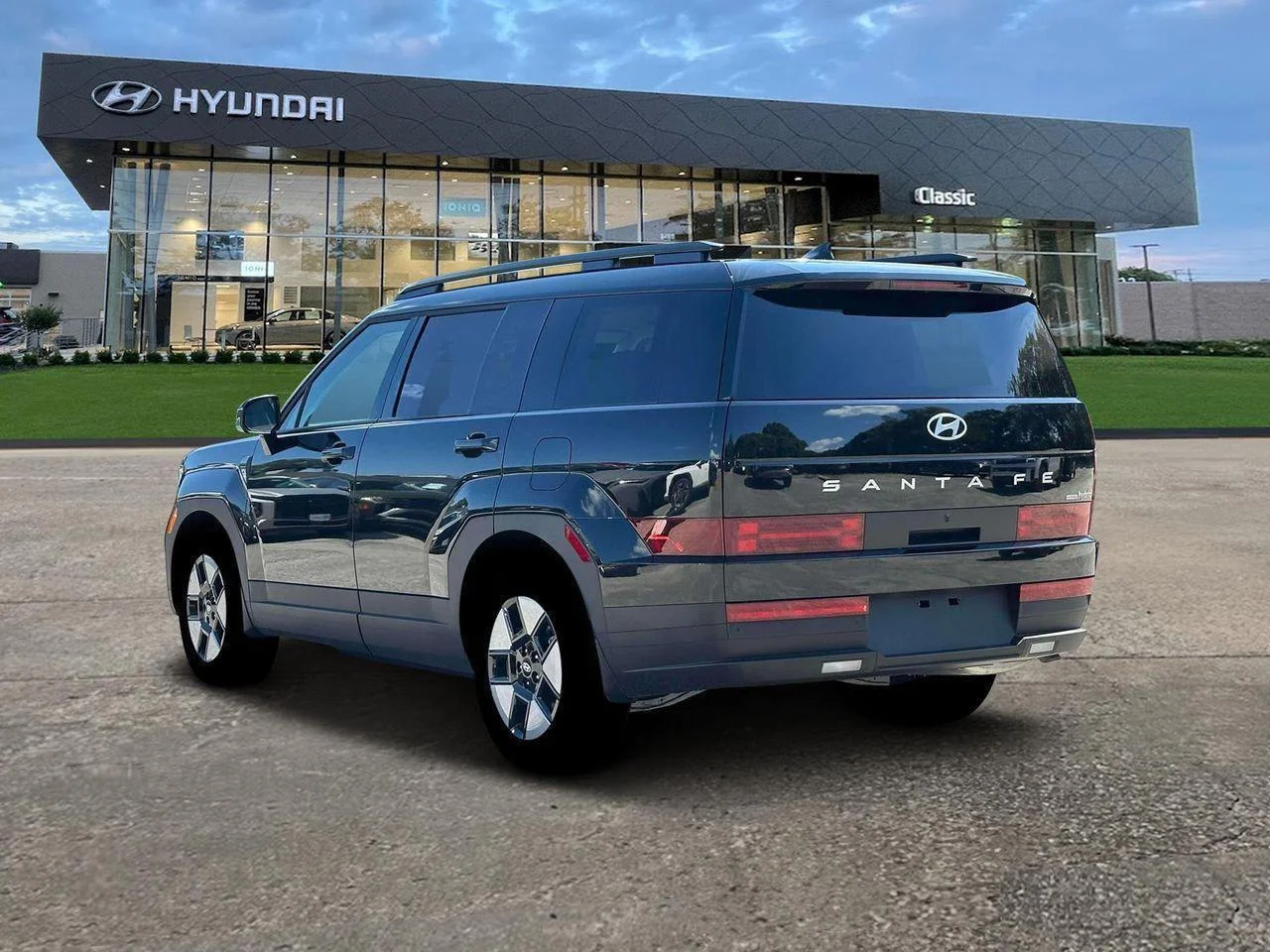 New 2026 Phantom Black Hyundai SEL image 5