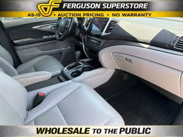 Used 2018 Silver Honda EX-L image 24