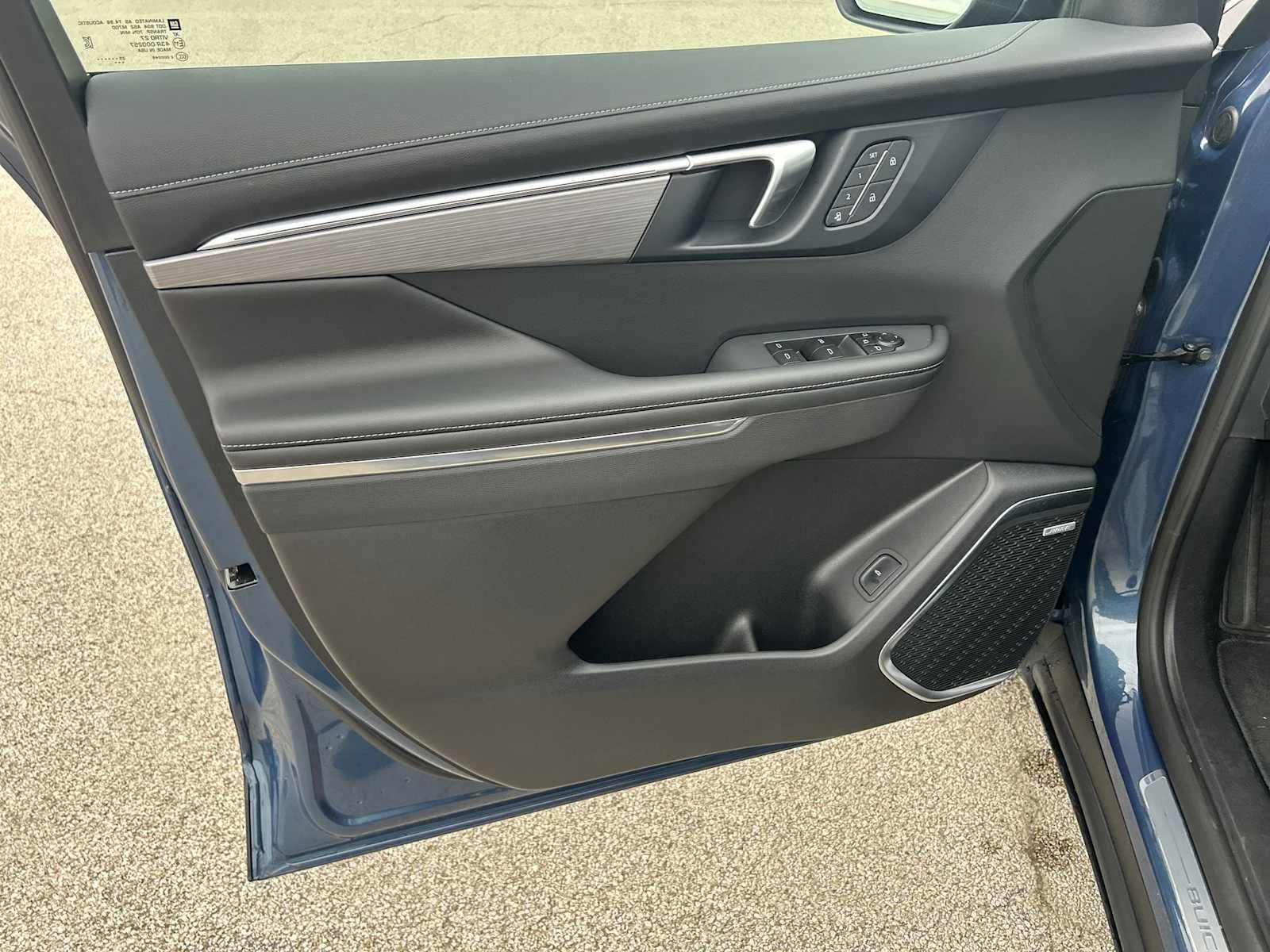 2026 Buick Enclave Preferred - Photo 23