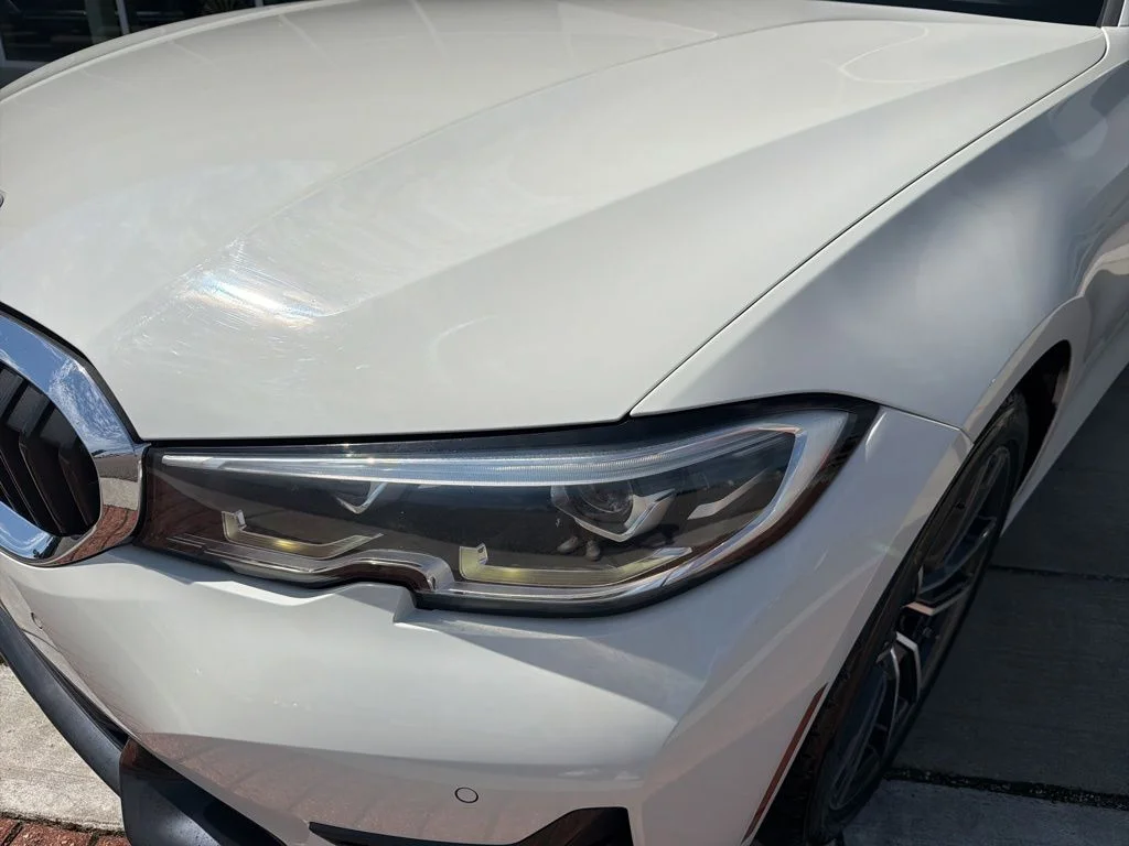 Used 2020 Alpine White BMW 330i image 11