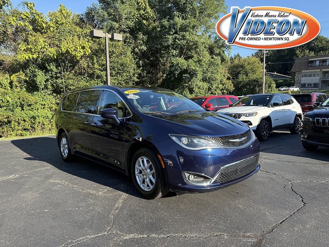 2020 Chrysler Pacifica Touring