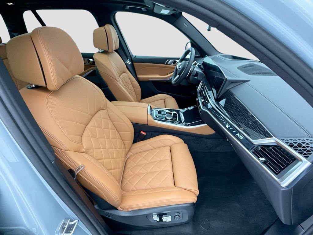 New 2026 Gray Metallic BMW xDrive50e image 19