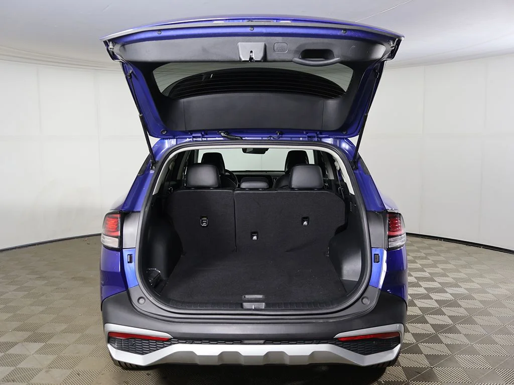 Used 2023 Blue Kia EX image 15