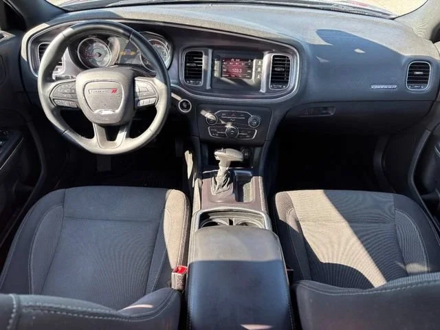 Used 2015 Gray Dodge SE image 11