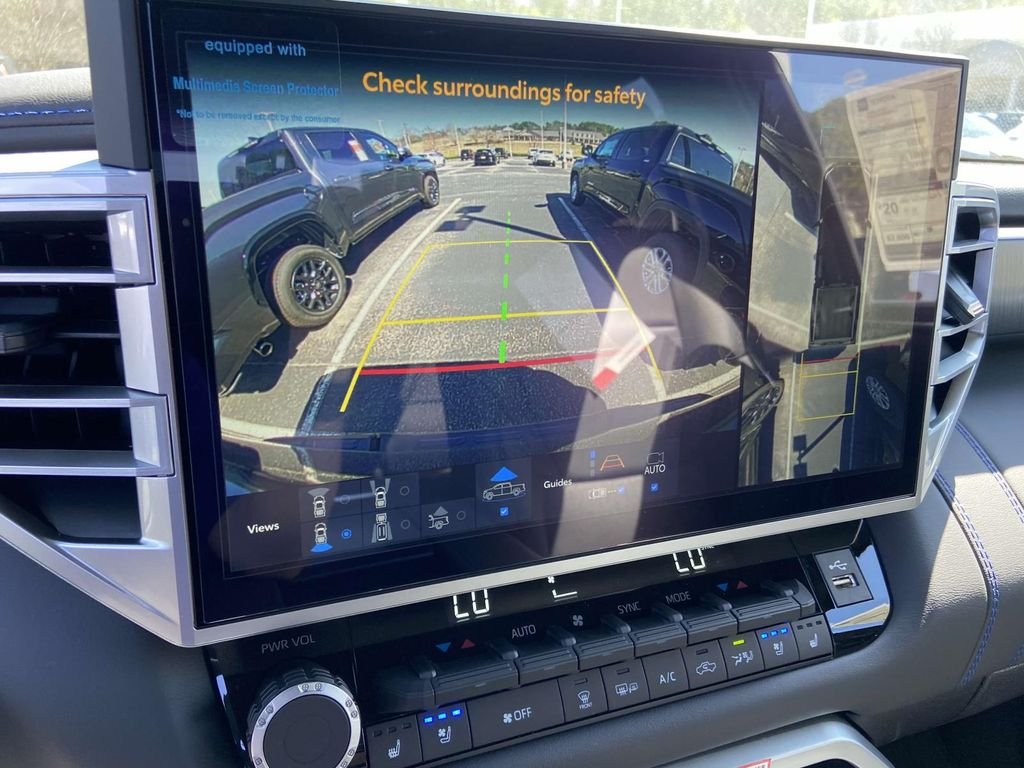 2025 Toyota Tundra Platinum - Photo 27