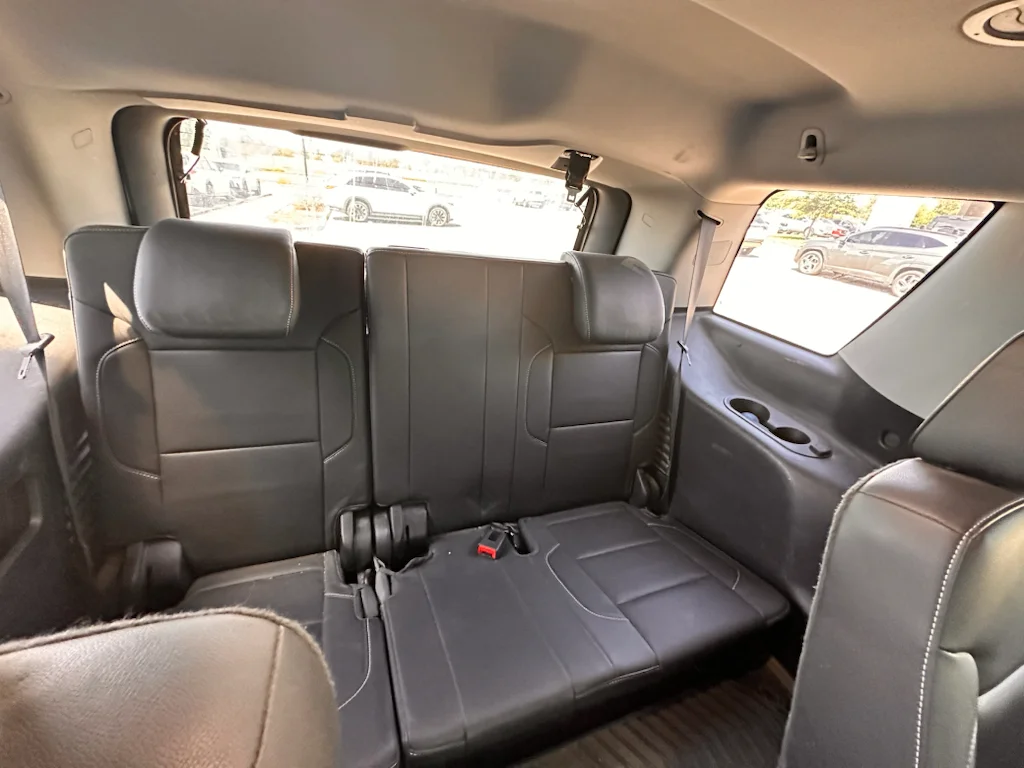 Used 2018 Summit White Chevrolet Premier image 9