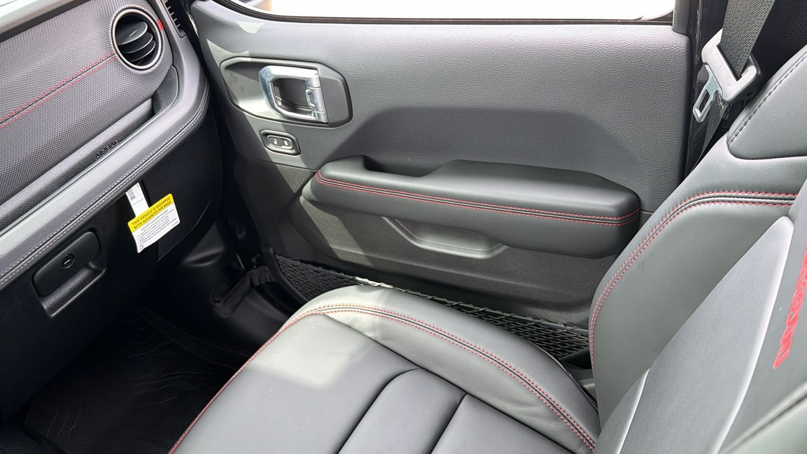 New 2026 Black Clearcoat Jeep Rubicon image 15