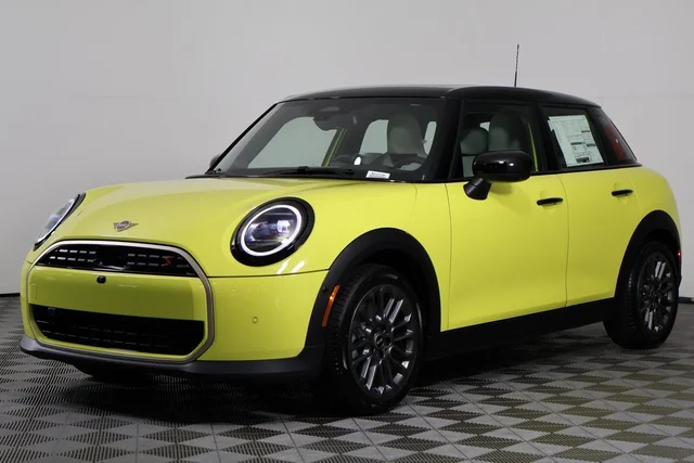 2026 MINI Cooper S Iconic
