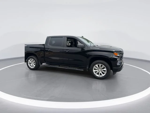 Used 2025 Black Chevrolet Custom image 2