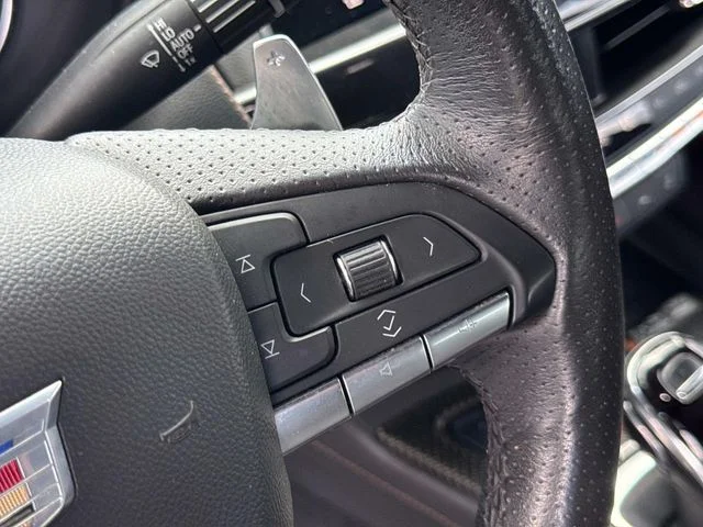 Used 2023 White Cadillac Sport image 32