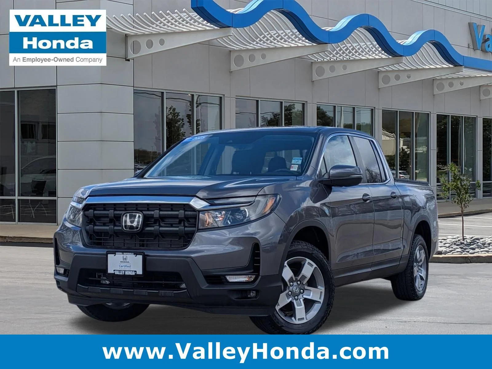 2025 Honda Ridgeline RTL AWD's photo