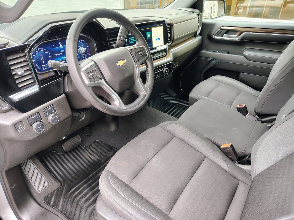 2024 Chevrolet Silverado 1500 LT - Photo 33