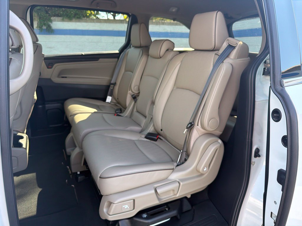 2024 Honda Odyssey Elite - Photo 19