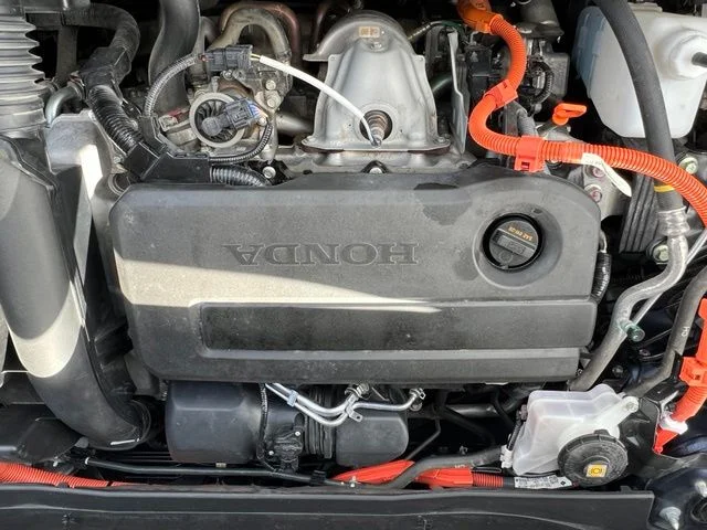 Used 2025  Honda Sport image 31