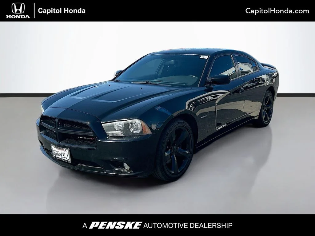 2014 Dodge Charger R/T's photo