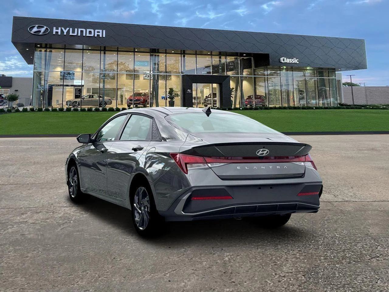 New 2026 Amazon Gray Pearl Hyundai SEL Sport image 5