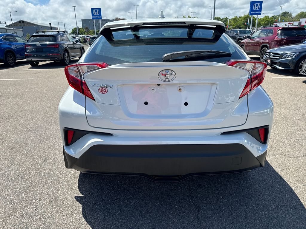 Certified Used 2020 White Toyota XLE image 6