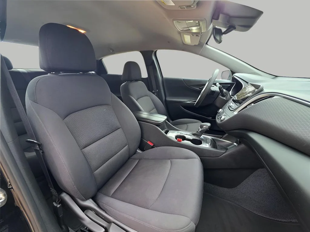 Used 2023 Mosaic Black Metallic Chevrolet LT image 11
