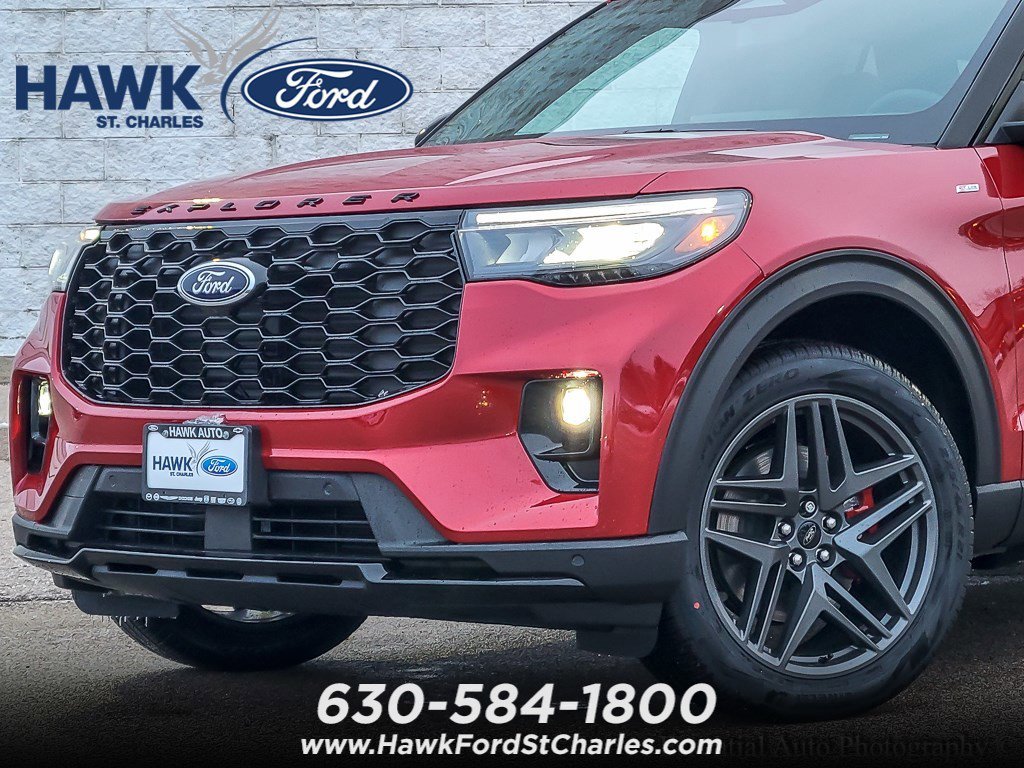New 2026 Rapid Red Metallic Tinted Clearcoat Ford ST-Line image 2