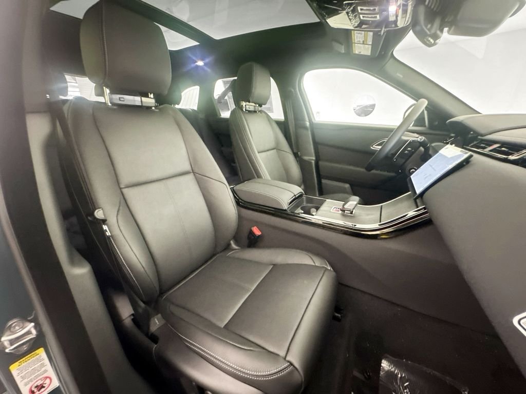 New 2026 Giola Green Land Rover Belgravia Edition image 29