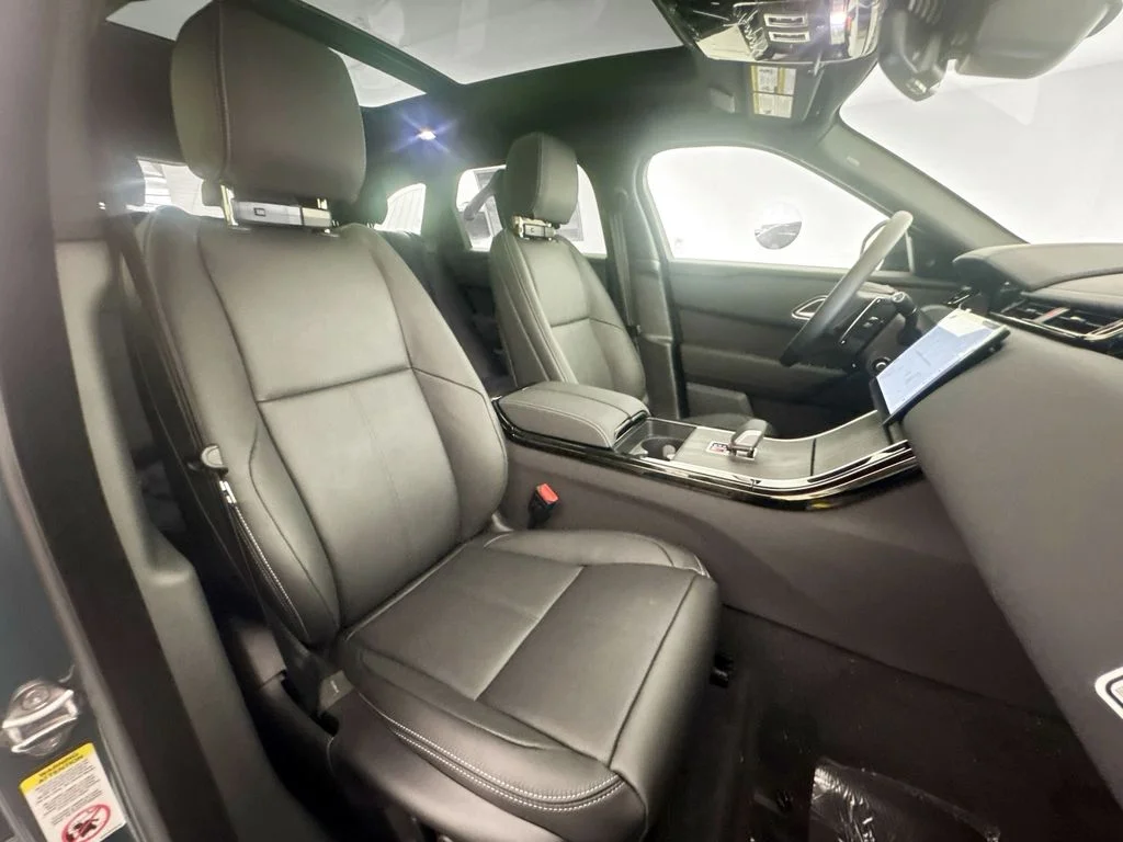 New 2026 Giola Green Land Rover Belgravia Edition image 29