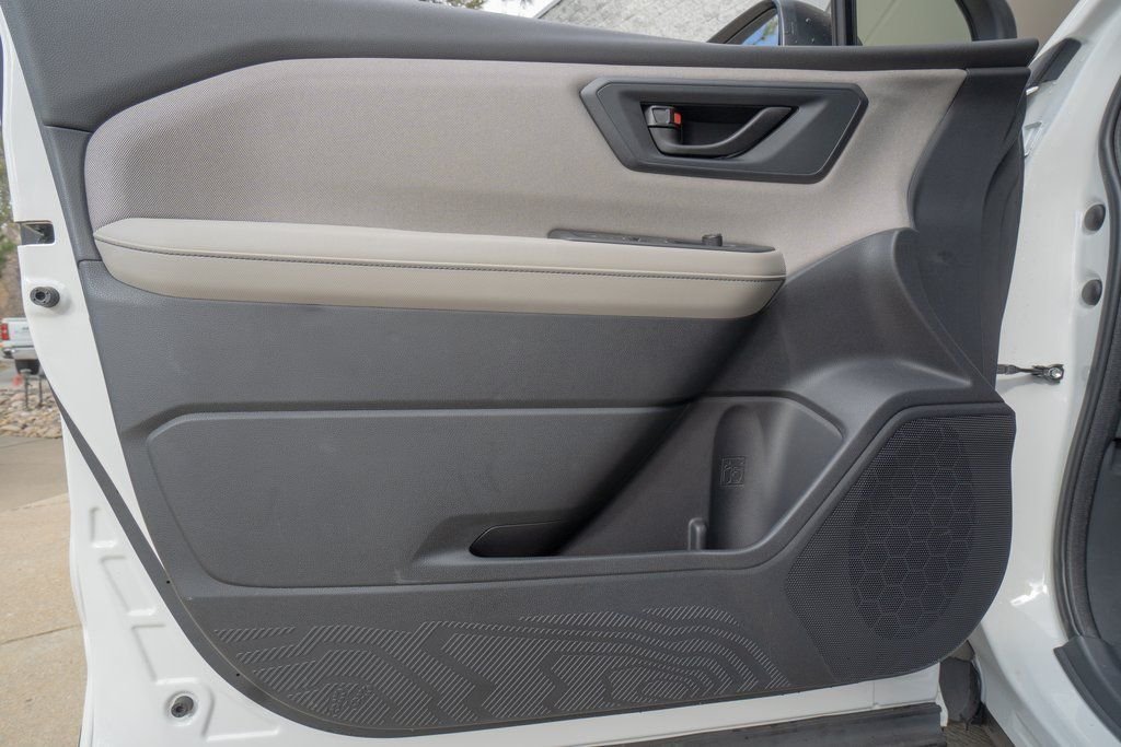 2026 Subaru Forester Base - Photo 7