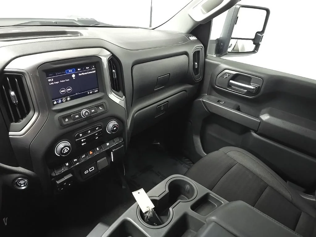Used 2024 Summit White Chevrolet Custom image 25