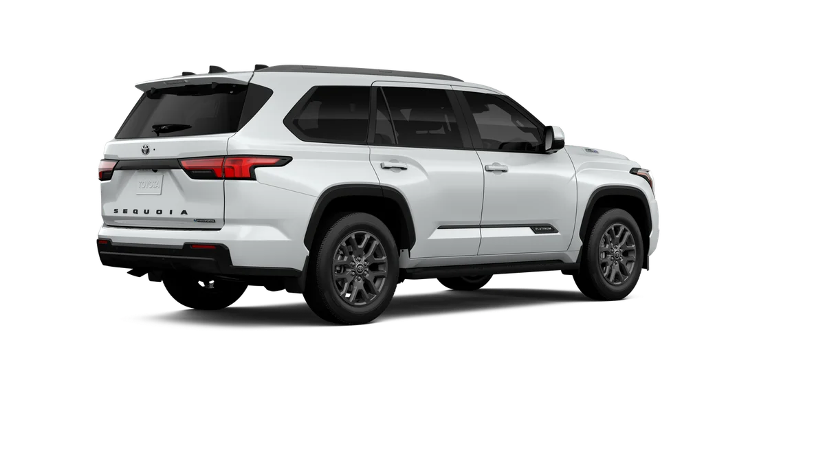 New 2026 Wind Chill Pearl Toyota Platinum image 10