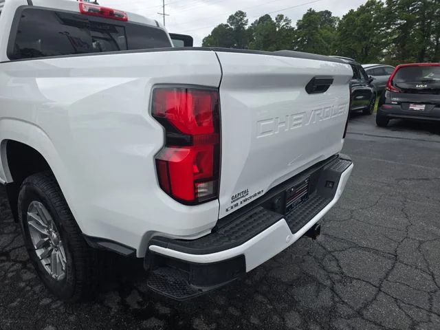 Used 2026 White Chevrolet LT image 35