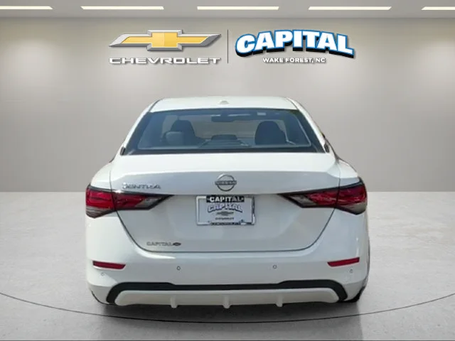 Used 2025 White Nissan SV image 5
