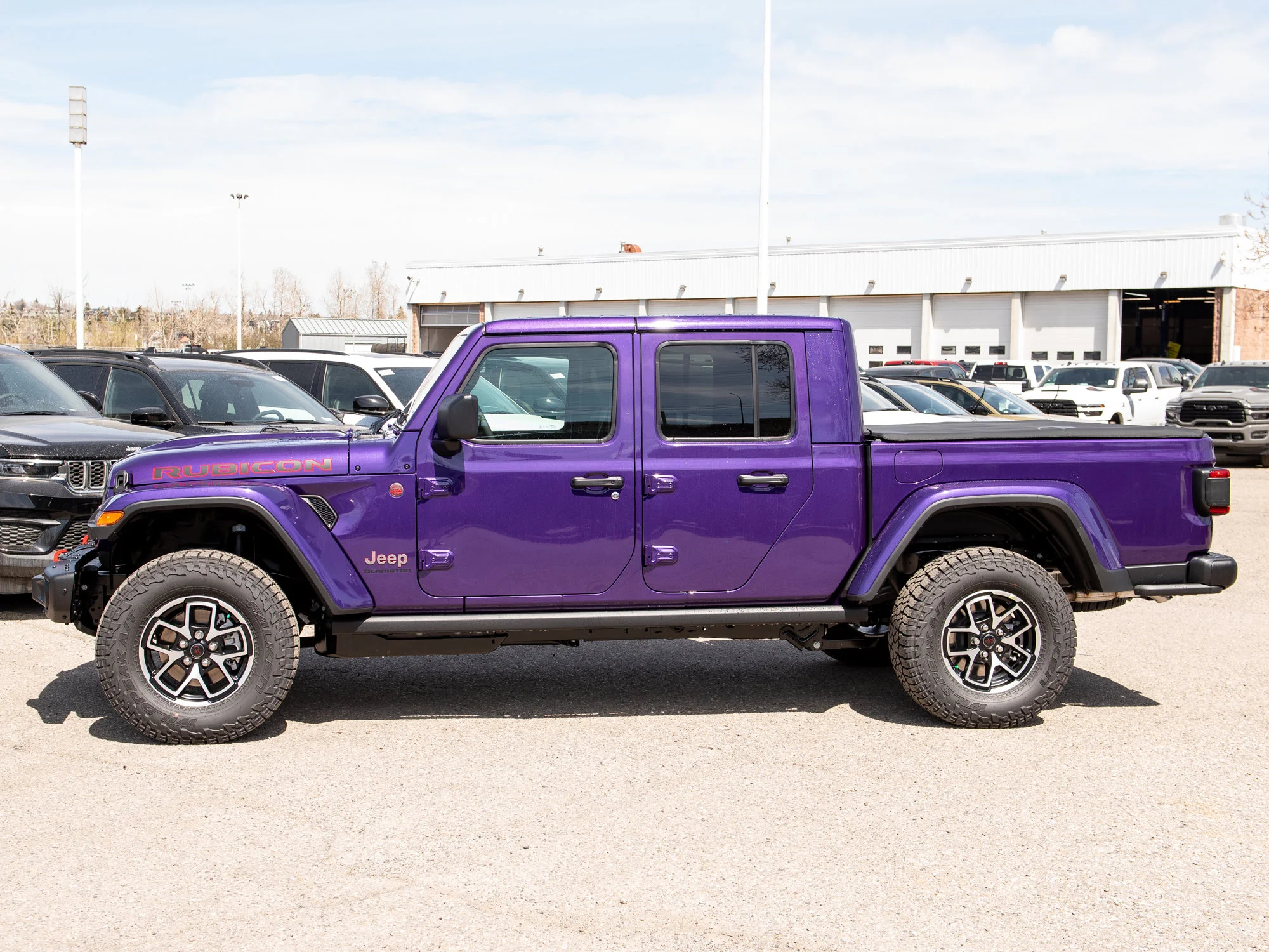 New 2026 reign Jeep Rubicon X* image 3