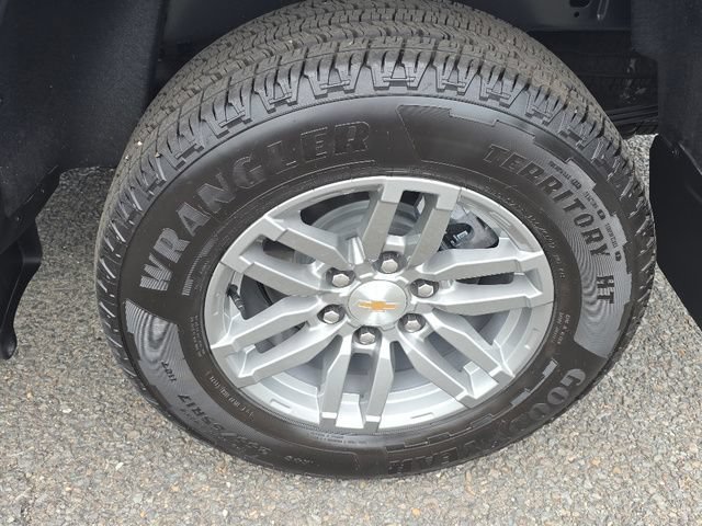 Used 2026 Sterling Gray Metallic Chevrolet LT image 11
