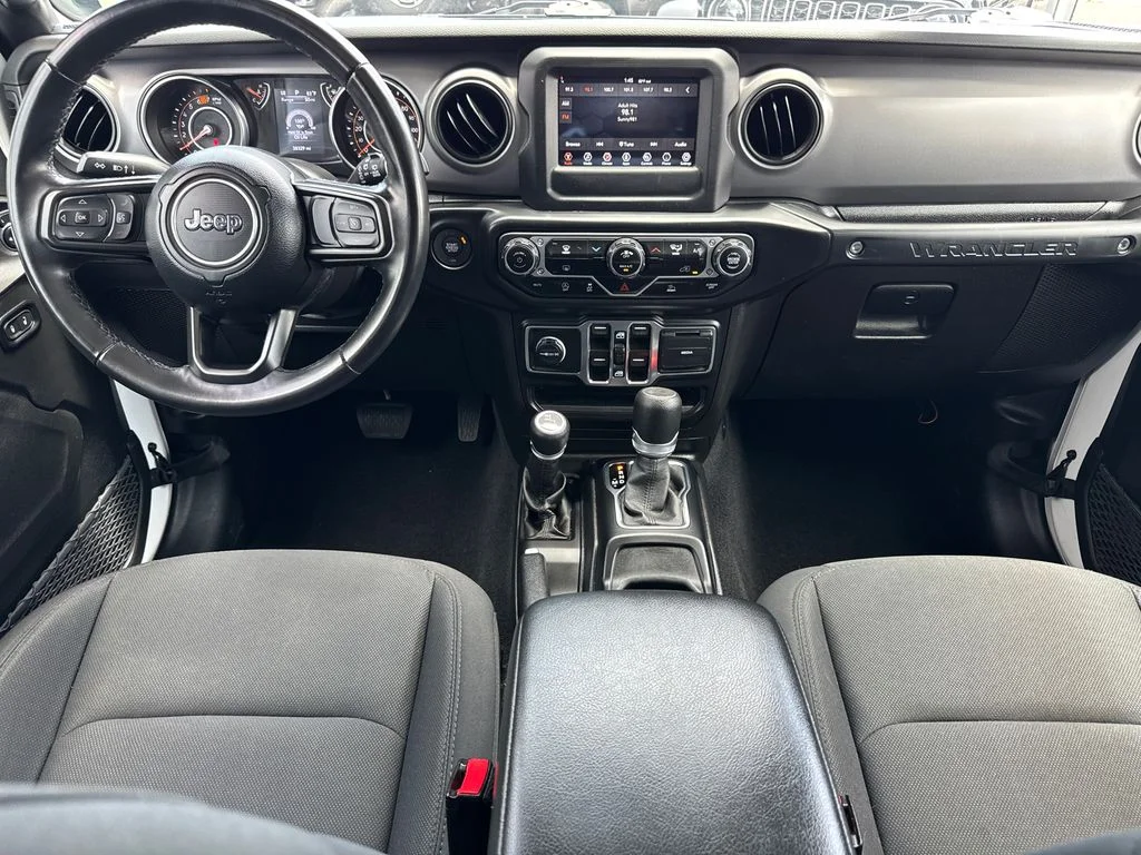 Used 2022 White Jeep Unlimited Willys image 20