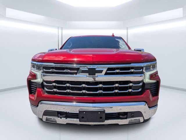 Used 2022 Red Chevrolet LTZ image 8