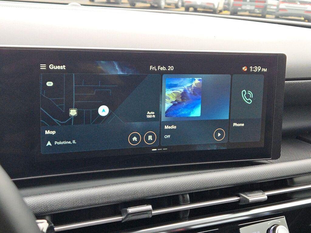 New 2025 Red Hyundai SEL Convenience FWD image 32