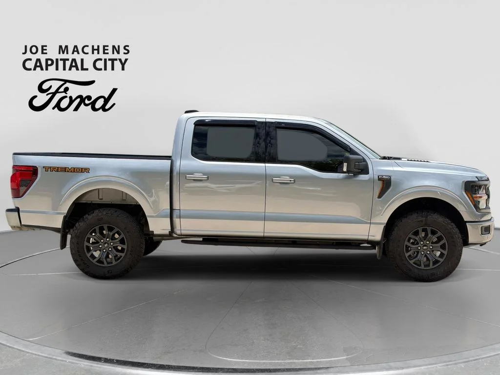 Used 2025 Silver Metallic Ford Tremor image 3