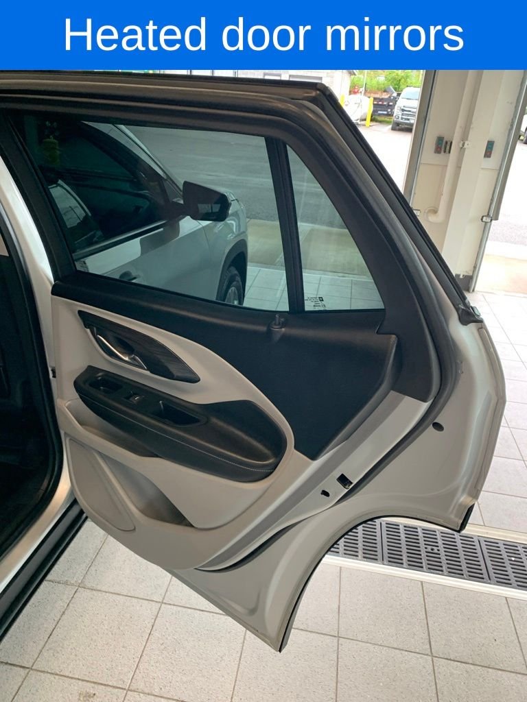 2022 GMC Terrain SLE - Photo 13
