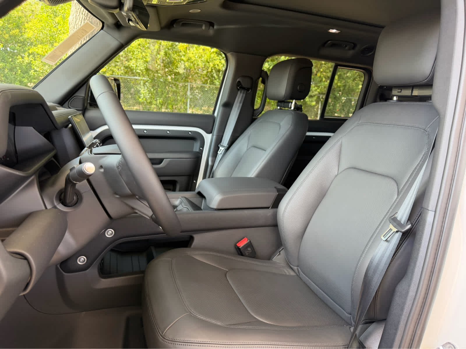 2026 Land Rover Defender Outbound - Photo 9