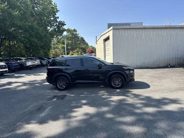Used 2021 Black Nissan S image 4