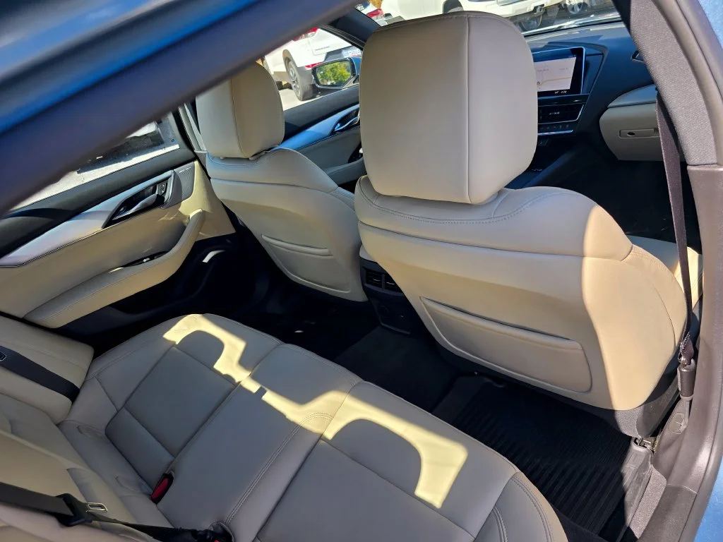 Used 2023 Black Cadillac Luxury image 28