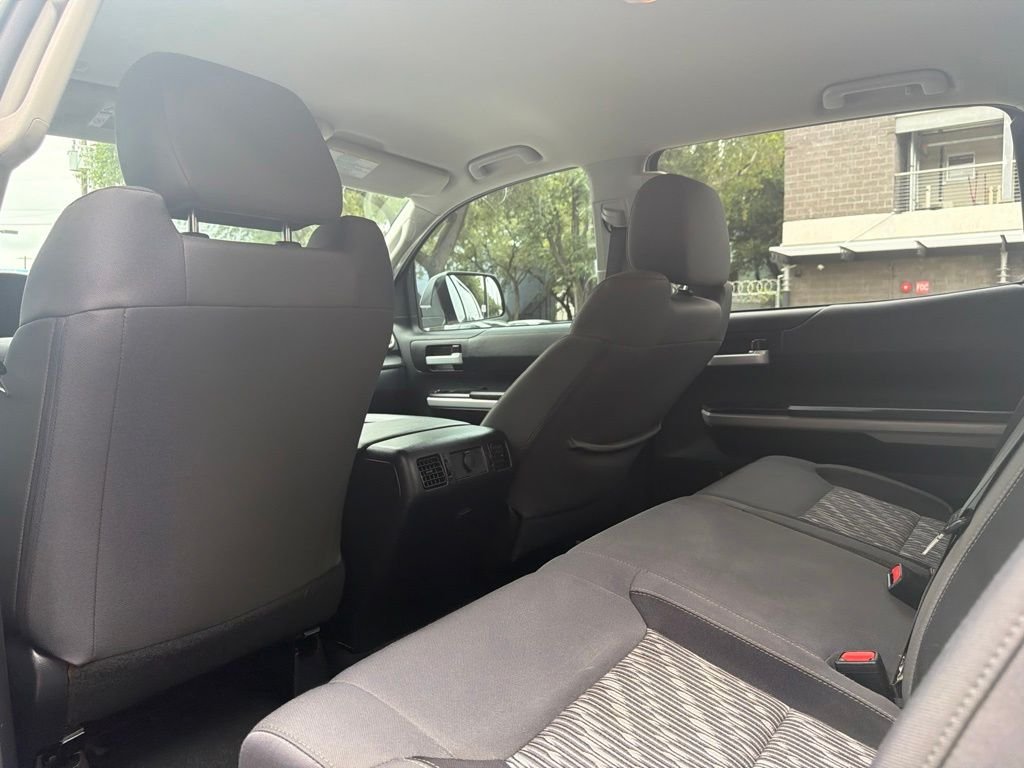 Used 2021 White Toyota SR5 image 20