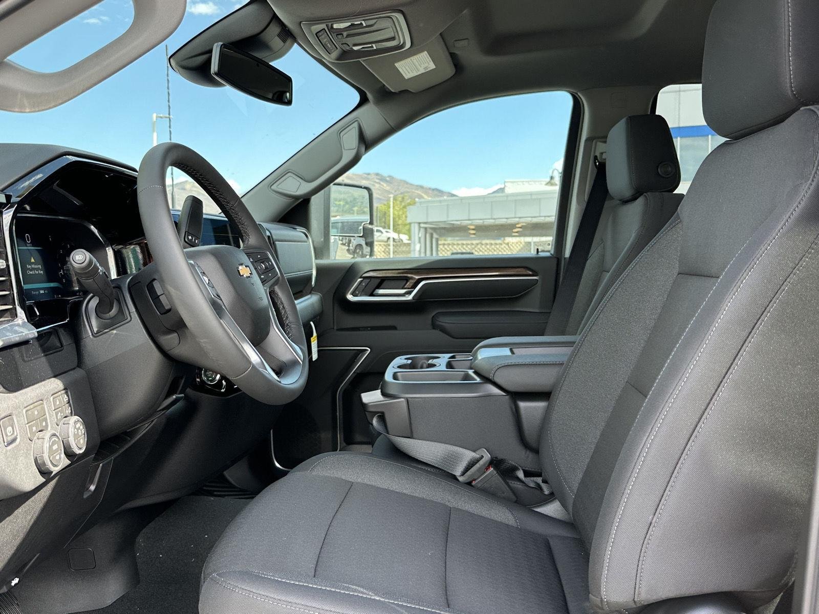 2026 Chevrolet Silverado 3500 HD LT - Photo 25